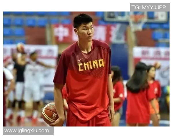 中国男篮又输了！杜锋直言三败因，郭士强战术失灵，主张徐杰归队